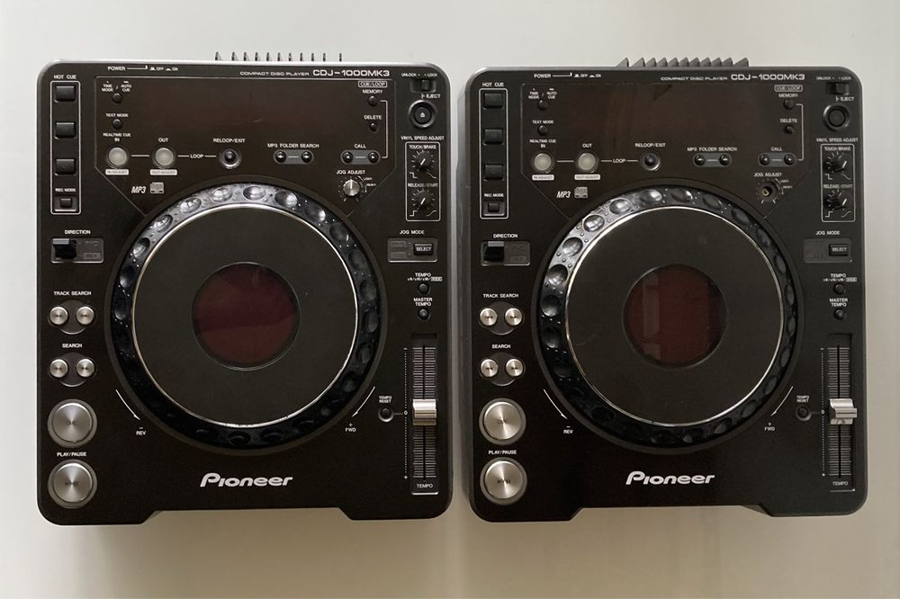 2 x Pioneer CDJ-1000MK3 (Gebraucht) in trogen für CHF 230 – mit ...