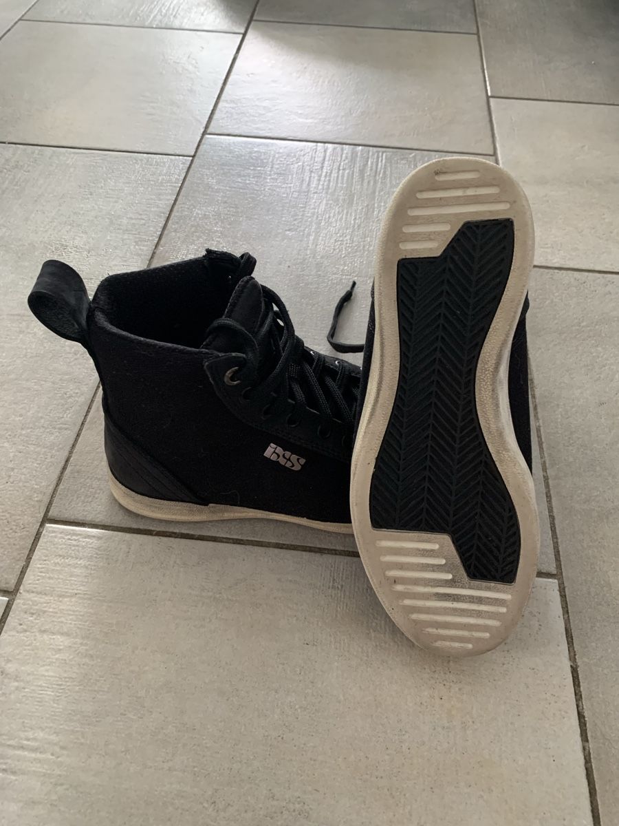 IKKS Scarpe da donna: Motorradschuh Gr.37 – Usato da Trachslau venduto da Asphinx 1