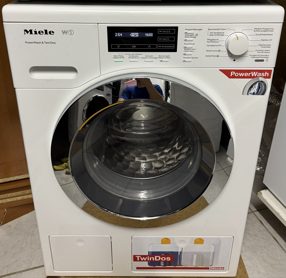 Miele Machines à laver: Miele Waschturm 8Kg A+++ – D'occasion à Kilchberg ZH par Rei_9 8