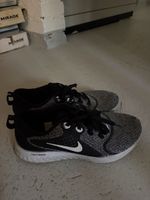 Nike schuhe grösse 42.5