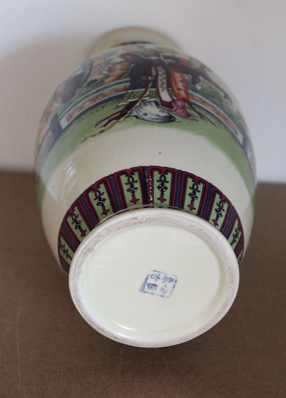 Vasi & Recipienti: Vase mit Chinesischem Design, – Usato da Locarno venduto da fripui 7