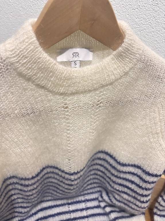 Pulls & Sweat-shirts: Pullover Marinestreifen  – D'occasion à Zürich par din_msy7