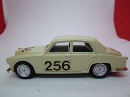 8.--  Alfa Romeo 1900- 256- % % Ausverkauf %%