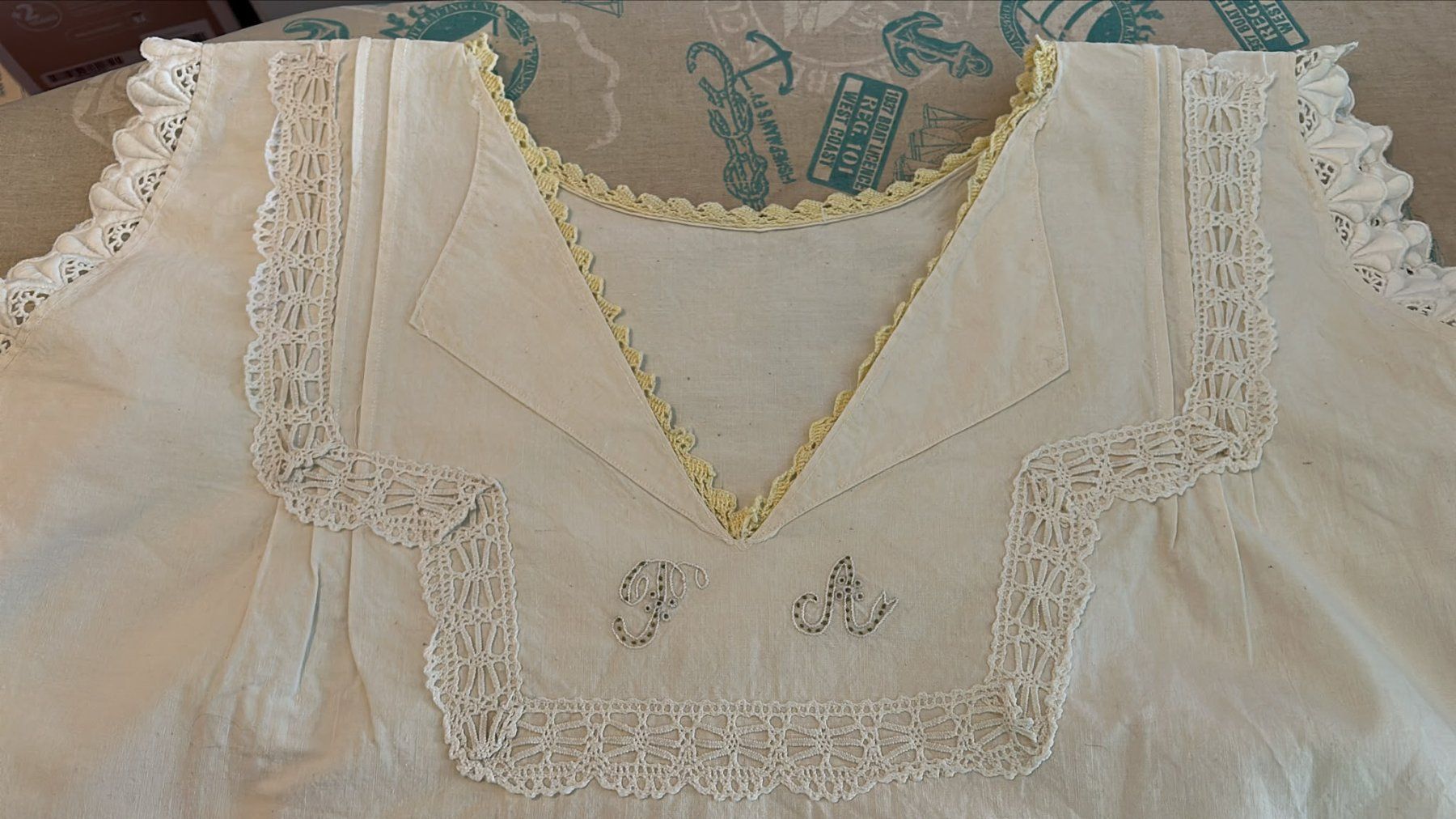 Negligees & Pigiami: Vecchia camicia da notte tg. L/XL – Usato da Melano venduto da H-Sara 3