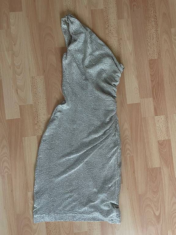 Vestiti: Cocktail Kleid – Usato da Bülach venduto da Fionaann10