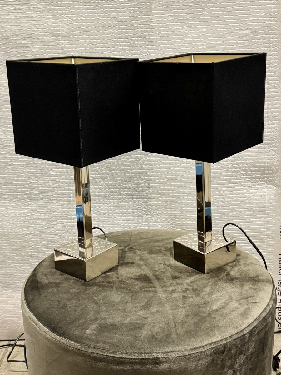 Kare Sgabelli: Kare Design Hocker / Pouf, grauer Samt, Metallfuss, – Usato da Zürich venduto da Nobs1 8
