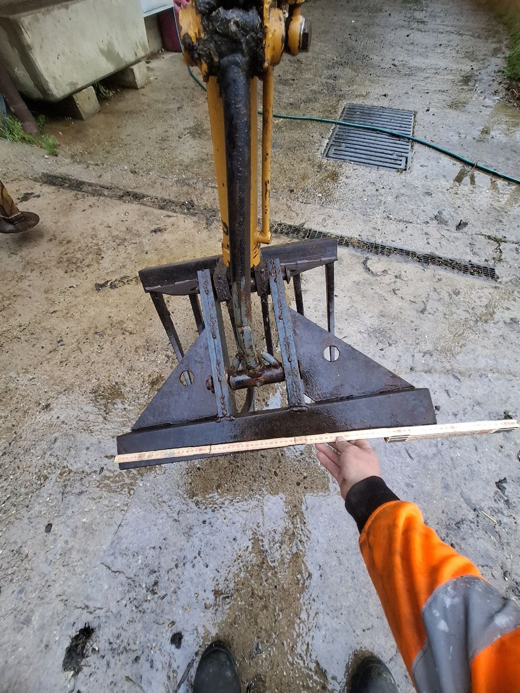 Kräne: Mistkran – Gebraucht aus Nunningen von L90 6