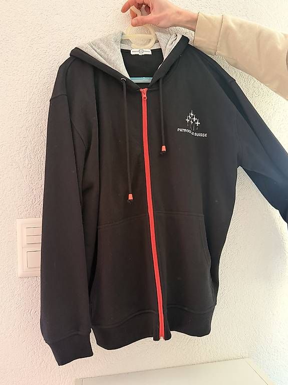 Jacken: Jacket à vendre  – Gebraucht aus Massongex von foc_nkx9 3