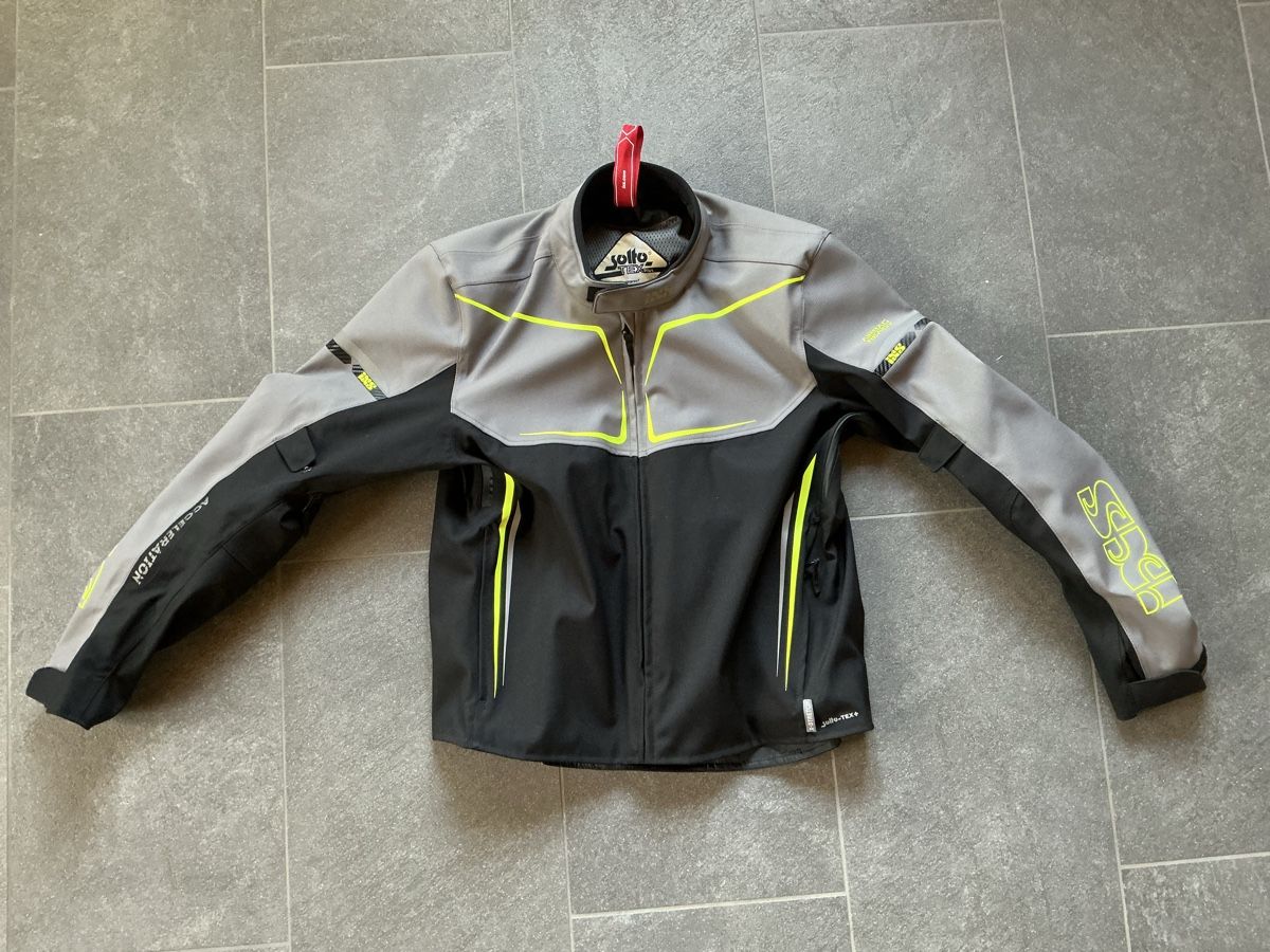 IXS Giacche: Sommer Motorradjacke IXS Neuwertig – Nuovo (secondo la descrizione) da Reisiswil venduto da uleibundgut 7