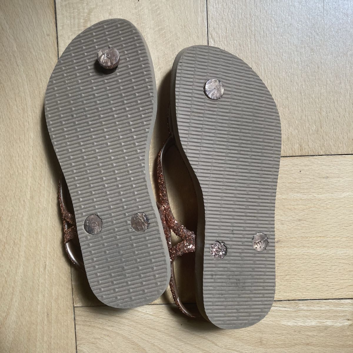 Havaianas Scarpe per ragazze: Havaianas / Grösse EU 33/34 – Usato da Bern venduto da Marina_K 1