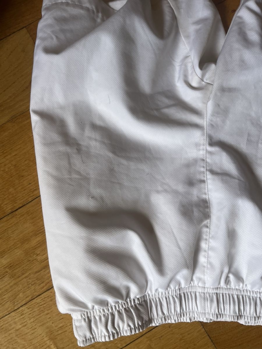 Lacoste Hosen: Short Lacoste blanc taille 12 ans used – Gebraucht aus Lausanne von LorenaOrtega 1