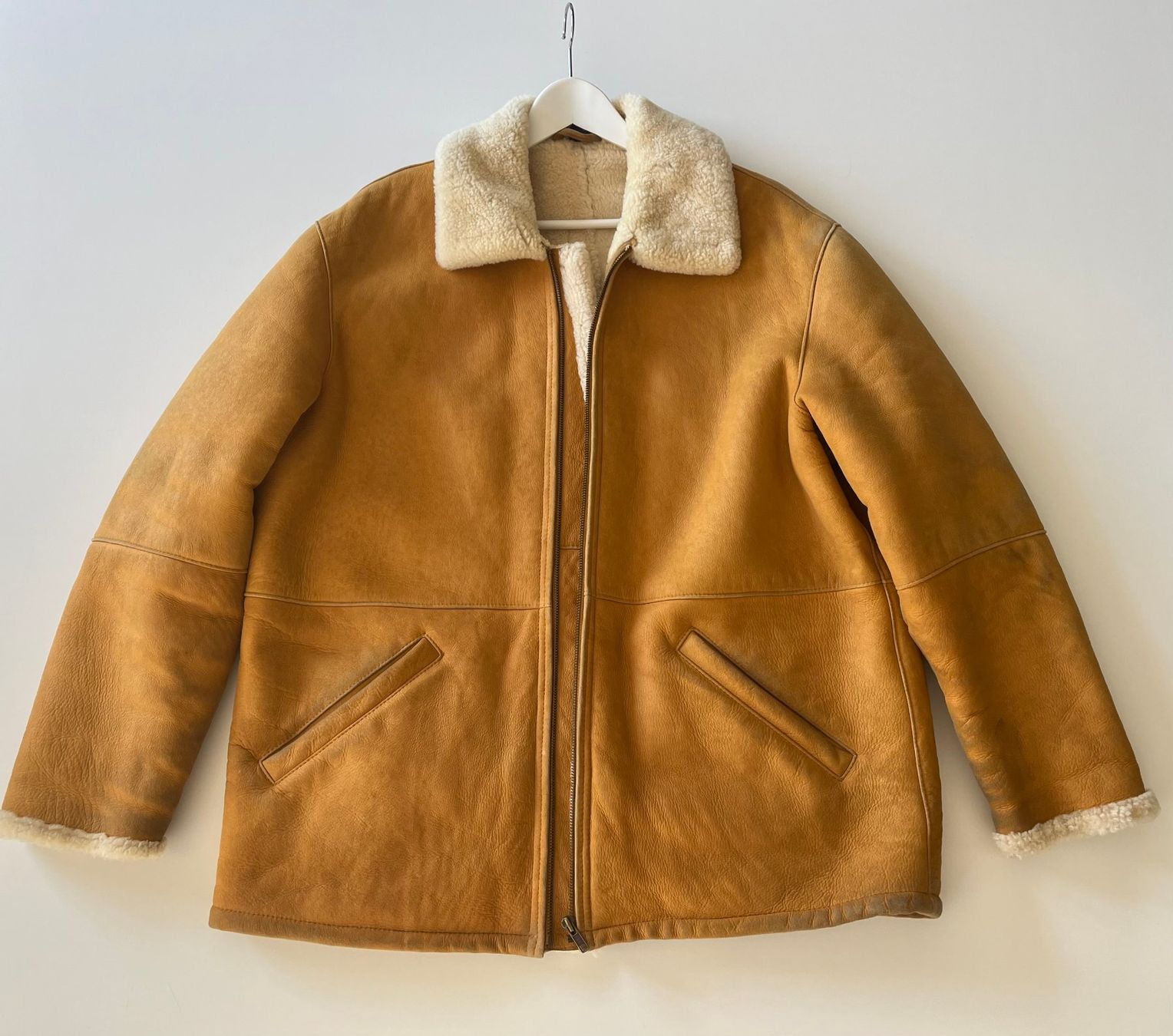 Jacken: Winter Lederjacke Gr. L (eher XL) – Gebraucht aus Basel von Xani 2
