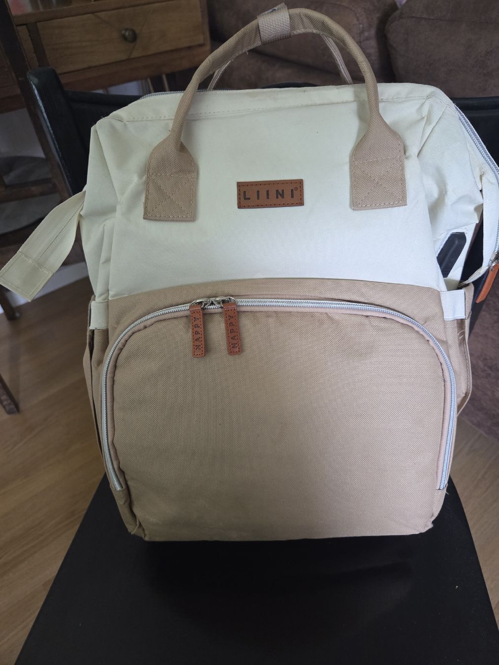 Zaini: Wickeltasche LIINI beige/hellbraun mit integriertem Bettchen – Usato da Kriens venduto da Nats1