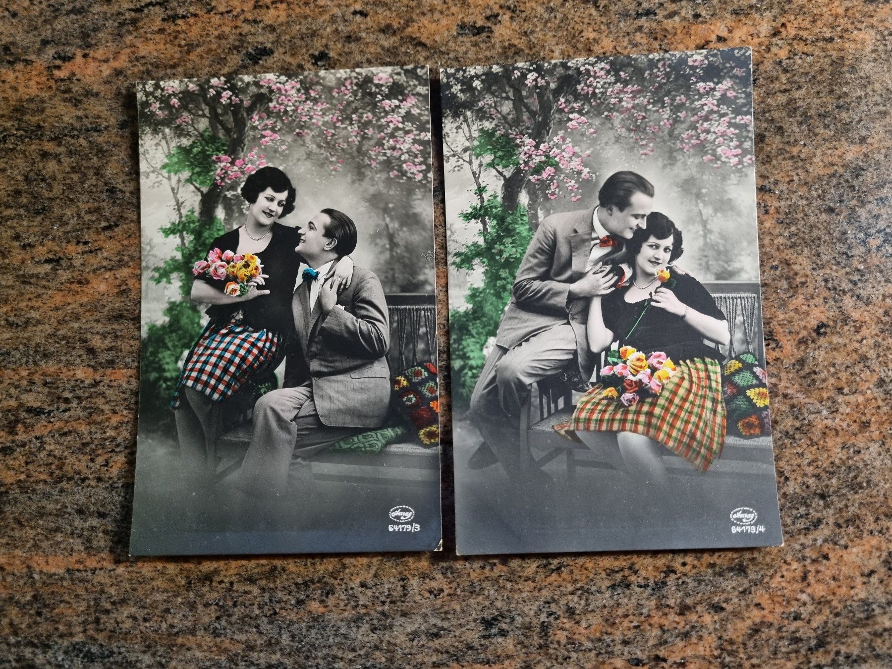Cartoline postali: 2 Ansichtskarten Liebespaar Stempel Almag gebraucht – Usato da Trachslau venduto da pos_8htb