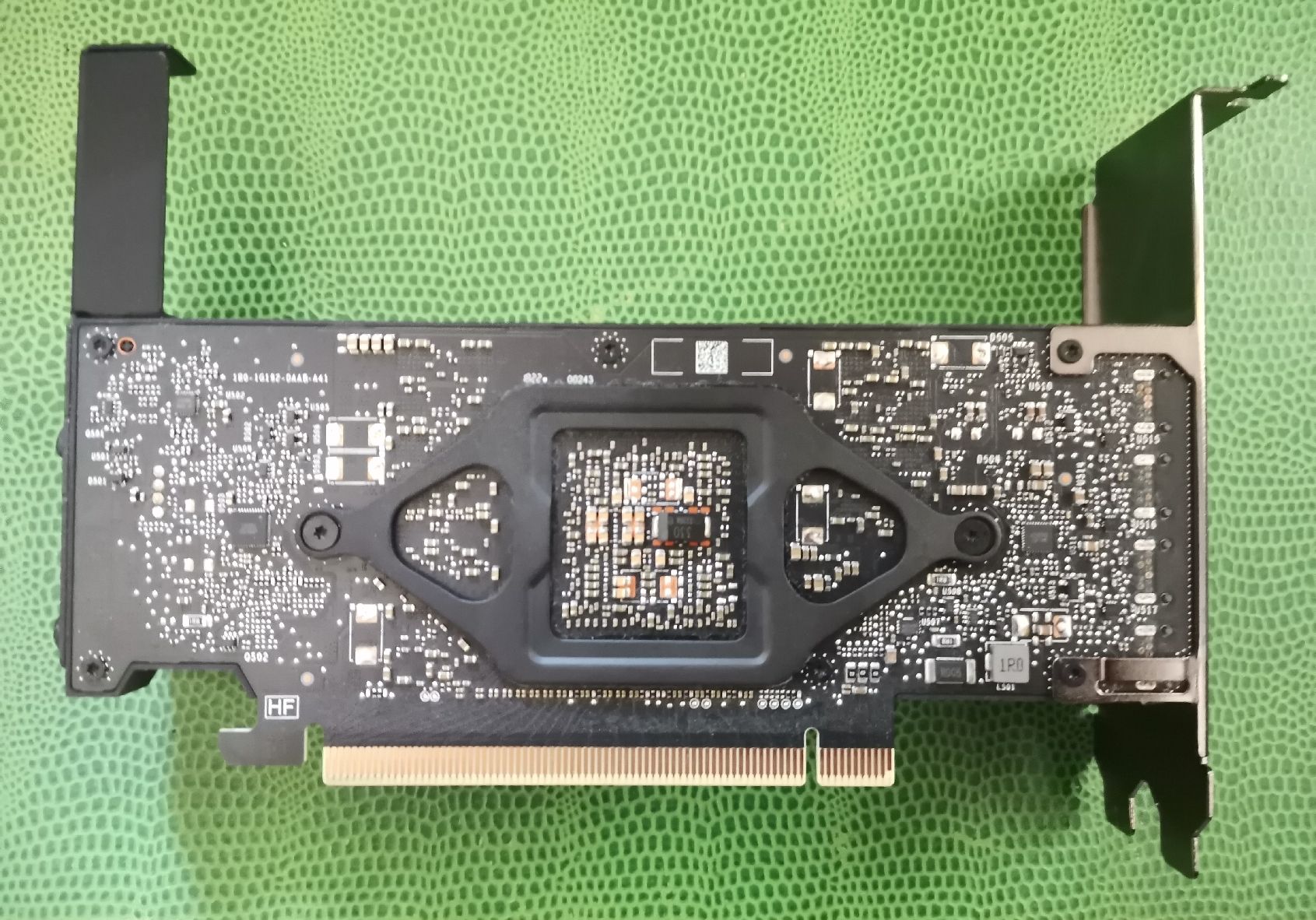 Nvidia Cartes graphiques: Nvidia RTX A2000 6GB – D'occasion à Bottighofen par andax