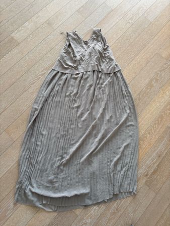 COS Sleeveless Pleated Dress Beige Size XS Good Condition