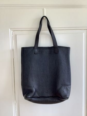Timberland zeitloser Shopper in Leder schwarz neuwertig