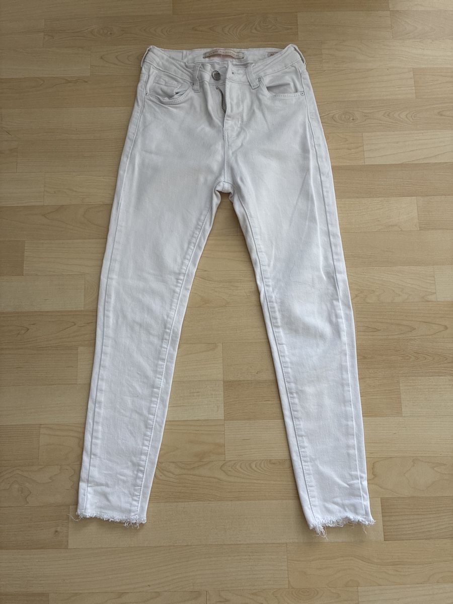 Jeans: Jeans XXS – Usato da Küssnacht am Rigi venduto da Anacerna
