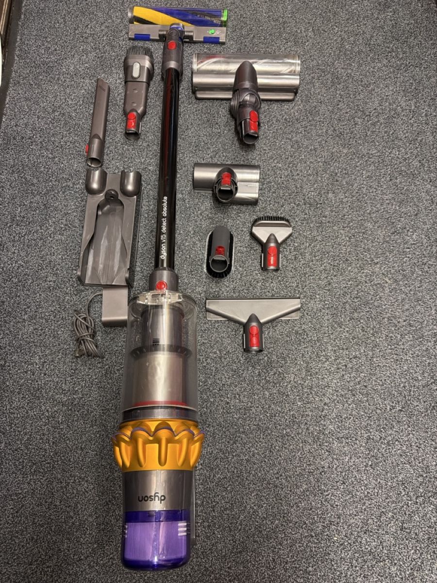 Dyson Aspirapolveri & Accessori: Dyson v15 Detect absolute  – Usato da Landquart venduto da Nnf007 1