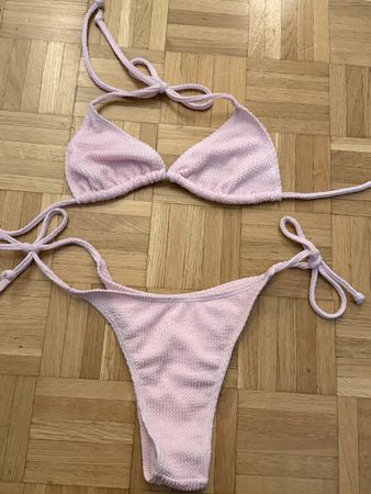 Bikini Set in rosa und schwarz