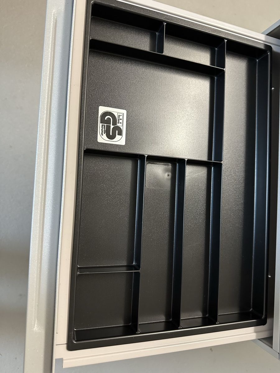 Conteneurs de construction: Schubladenkorpus Lista  LO – D'occasion à Walperswil par sgo_8xp7 3