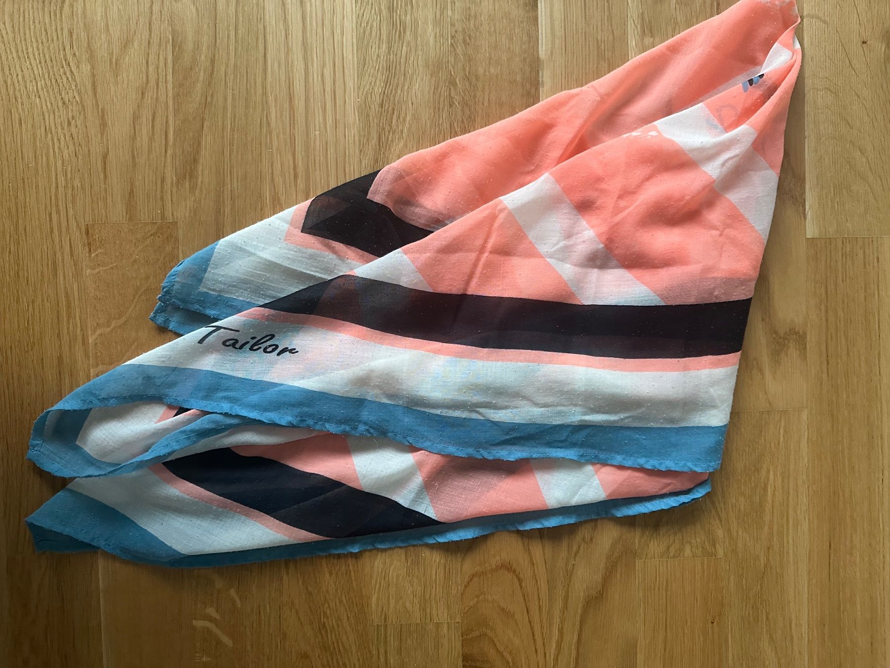 Tom Tailor Foulard & Sciarpe: Sommertuch Tom Tailor – Usato da Unterägeri venduto da StefanGekko 3