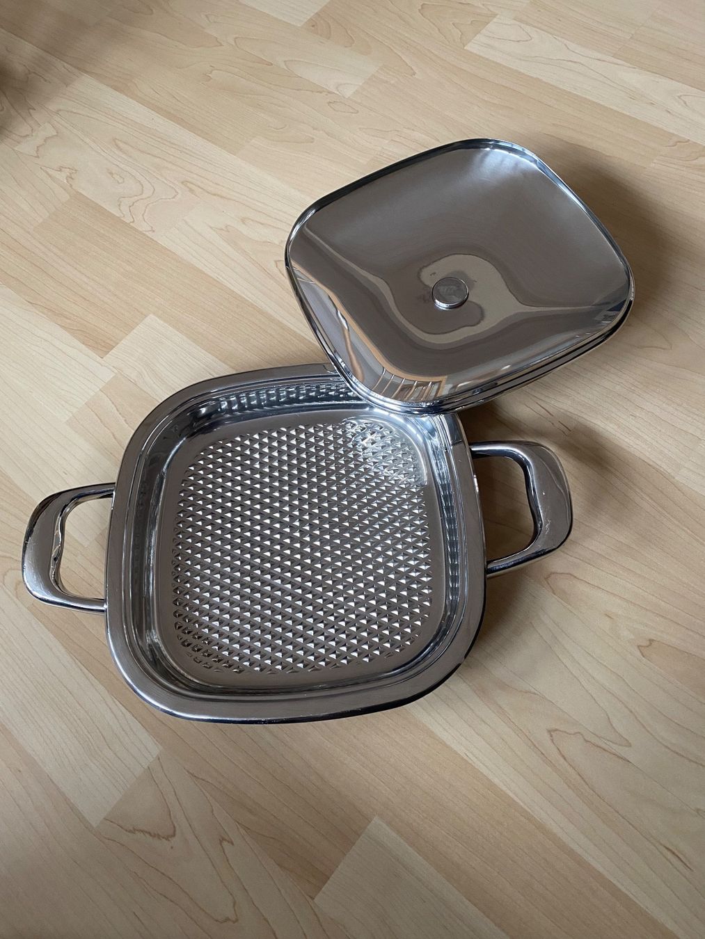 Amc Padelle: AMC Arondo 1,6 Liter, Induction – Usato da Luzern venduto da Harikan 1