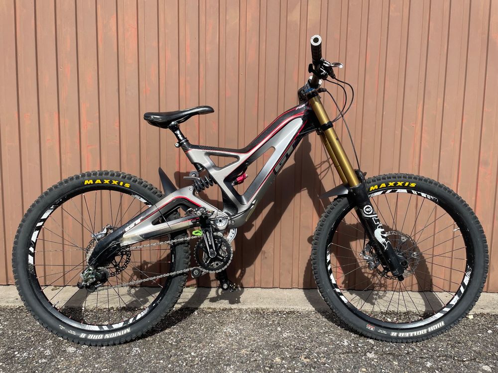 Vtt best sale dh gt