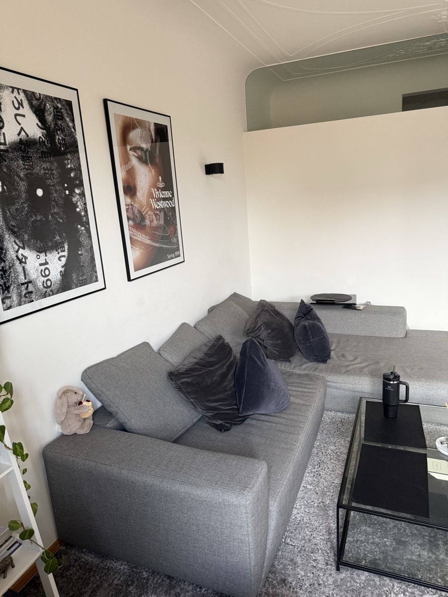 Divani: Ecksofa grau mit Chaiselongue – Usato da Zürich venduto da larrysells 1