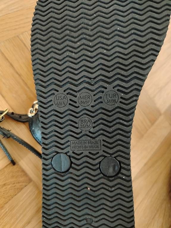 Scarpe da donna: Sandali infradito neri – Usato da Davesco-Soragno venduto da Mia_sii 2