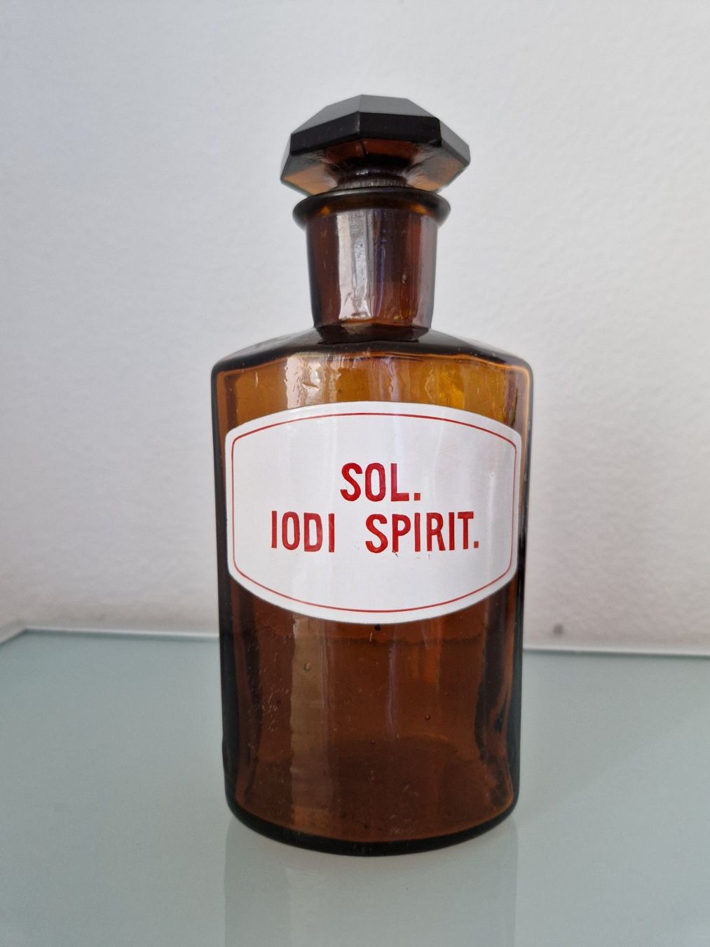 Laborzubehör: Alte Apothekerflasche SOL. IODI SPIRIT. – Gebraucht aus La Croix (Lutry) von Lecollectioneur