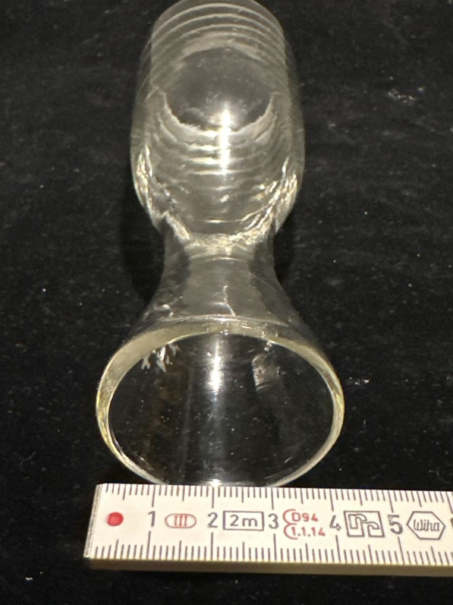 Glasi Hergiswil Carafes: Glaskaraffe 1924 mit Massskala, gereicht, Deko – D'occasion à Zürich par Chaeffeler 3