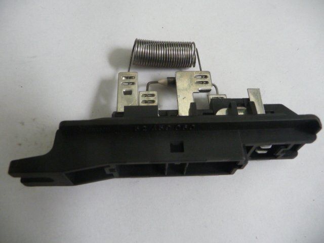 Renault Alle Autoersatzteile: Renault Gebläsewiderstand 77 01 036 912 – Neu und originalverpackt aus Einsiedeln von Renaultparts 1