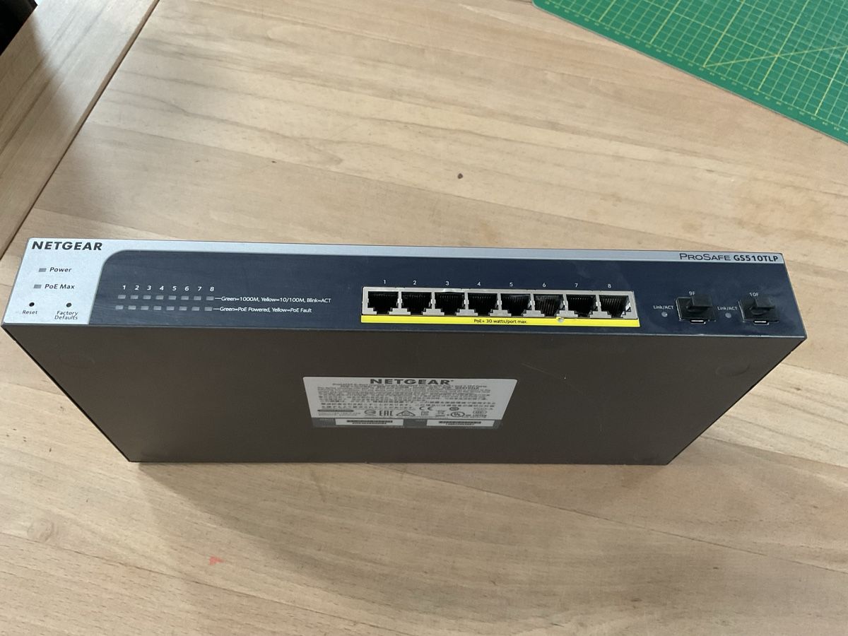 Netgear Hub & Switch: Netgear ProSafe Gs510TLP – Usato da niederlenz venduto da azl_vb9m 2