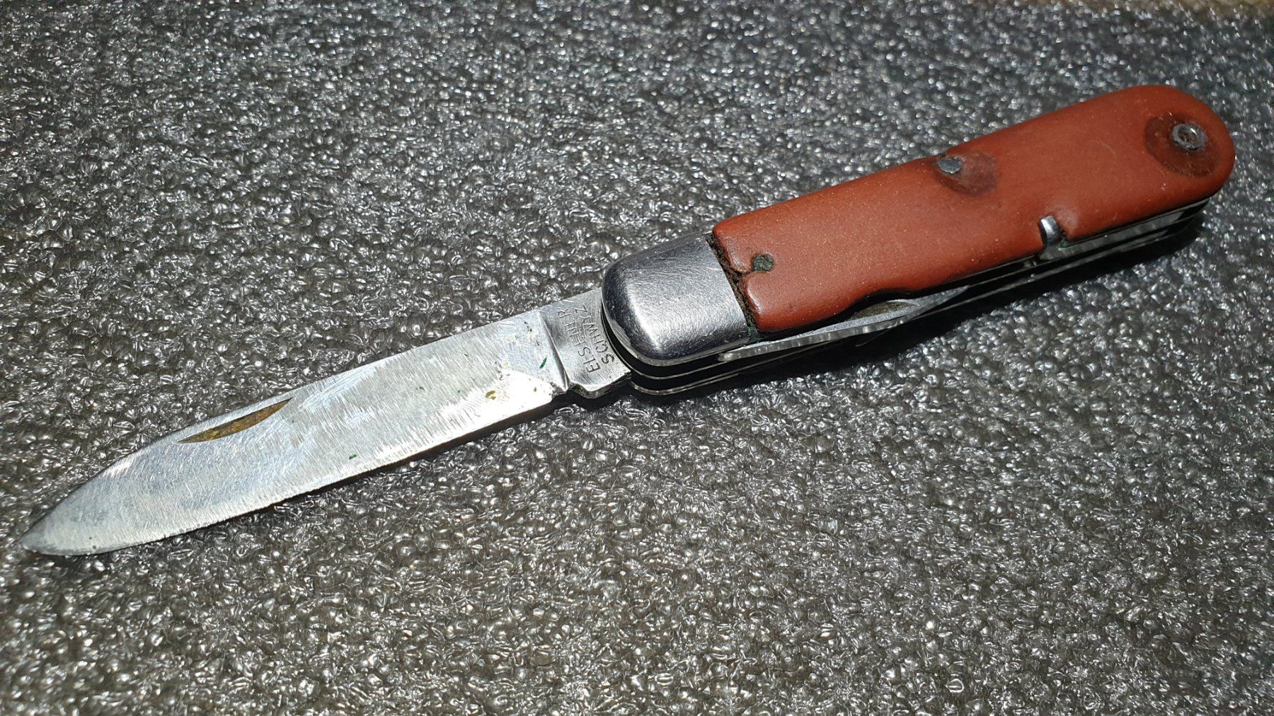 Victorinox Coltelli tascabile: Militaire Elsener 1954 Model Messer Holz – Usato da Val D Illiez venduto da SnowRoof