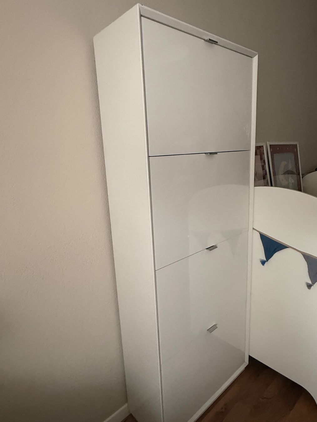 Schränke: Schuhschrank weiss – Gebraucht aus Zürich von min_xq9n 2