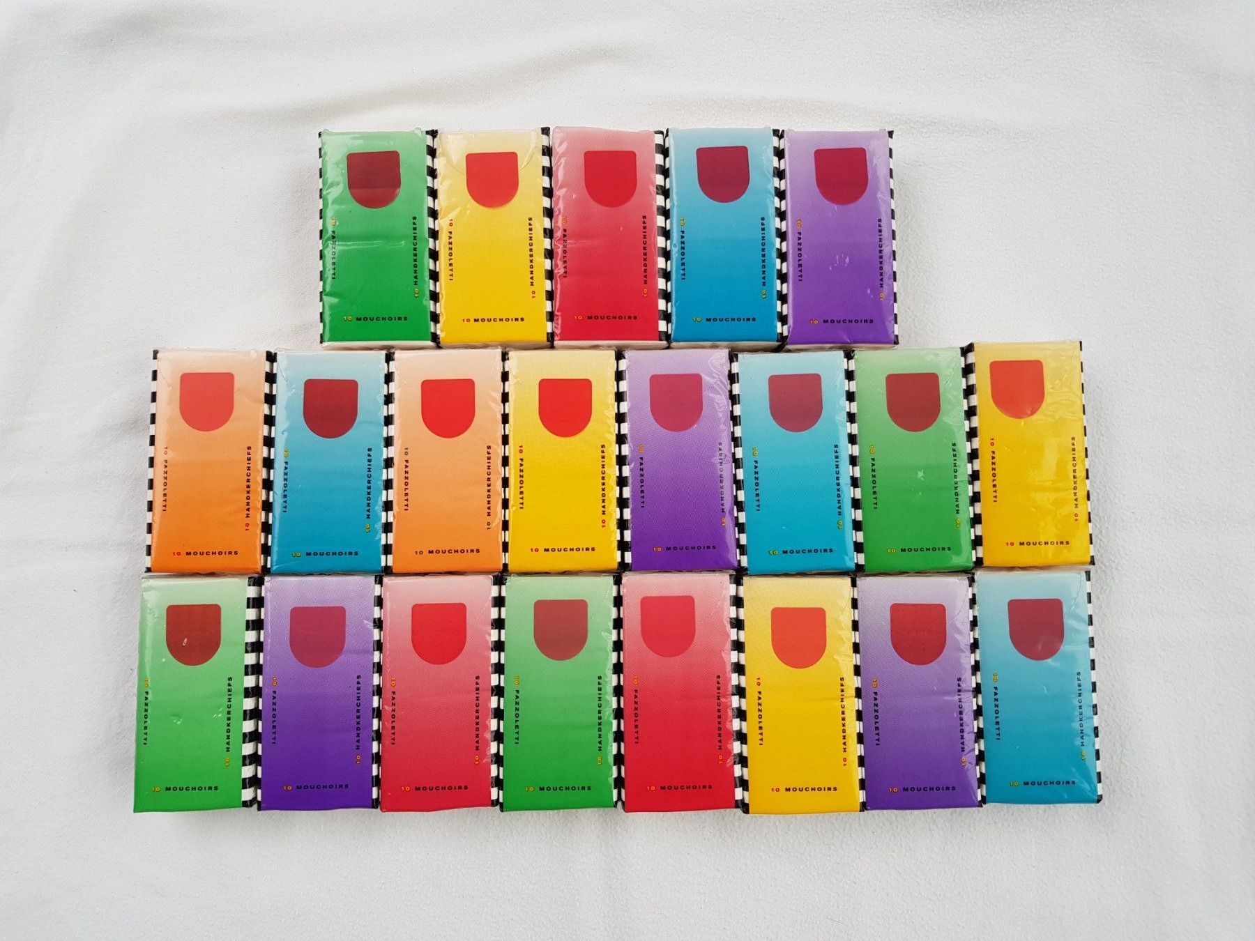 Altro in  Abbigliamento & Accessori: Vintage "SNOPPY" Papiertaschentücher-Pakete – Usato da Näfels venduto da SuEdHe 1
