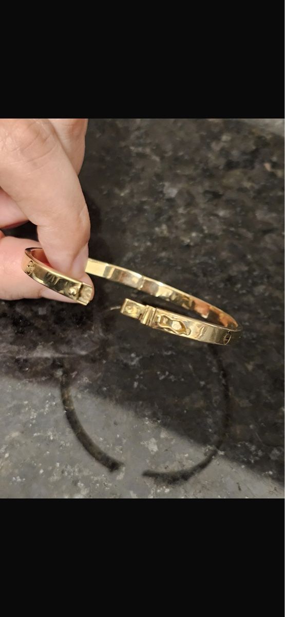 Armbänder & -reifen: Massives 18K Goldarmband – Gebraucht aus Zürich von Sousou76. 7