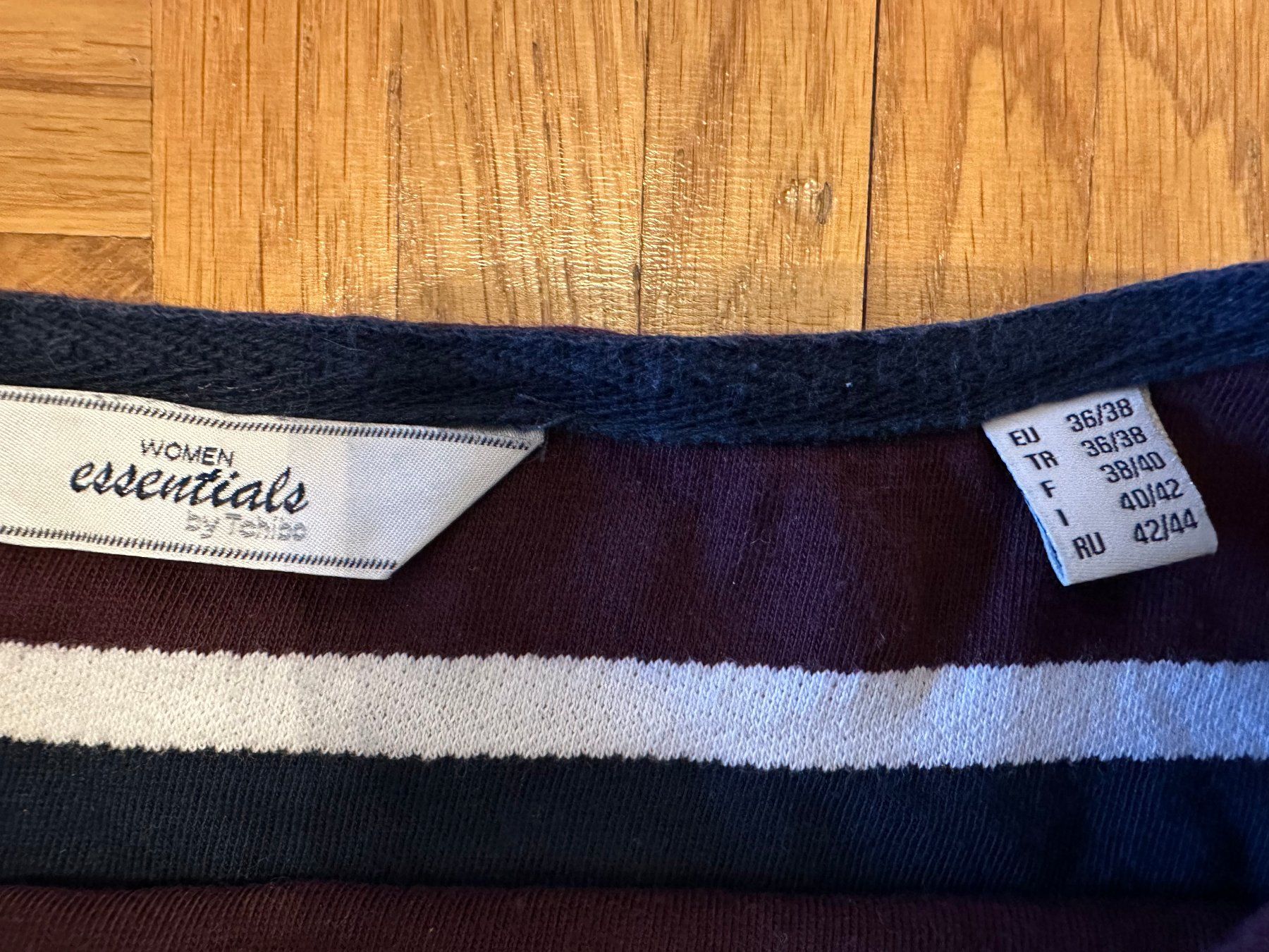 H&M Maglioni & Felpe: Damen Pullover gestreift dunkelrot weiss Gr. 34/36 NEU – Nuovo (secondo la descrizione) da Winterthur venduto da nelead 1