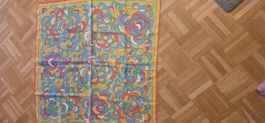Retro Seidenschal mit Blumenmuster - Frühlingsgefühle!