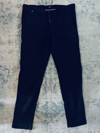 BOSS Chino Hose Kato1 Grösse 48 neuwertig