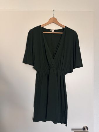 🌿 Forest Green Flowy Summer Dress | Size S/M 🌿