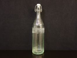 alte Flasche MINERALQUELLE RIEDSTERN SCHWARZENBURG 1957