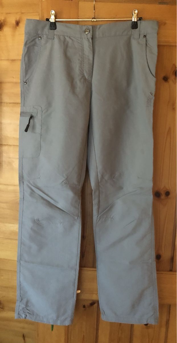 Hosen: WANDER-/FREIZEITHOSE crivit, hellgrau, 40 – Gebraucht aus Mühlebach (Goms) von chr_q6d8