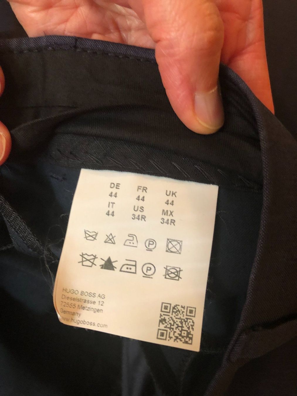 Hugo Boss Anzüge: Hugo Boss Suit (Gr. 44) – Gebraucht aus Langnau am Albis von Elli2013 4