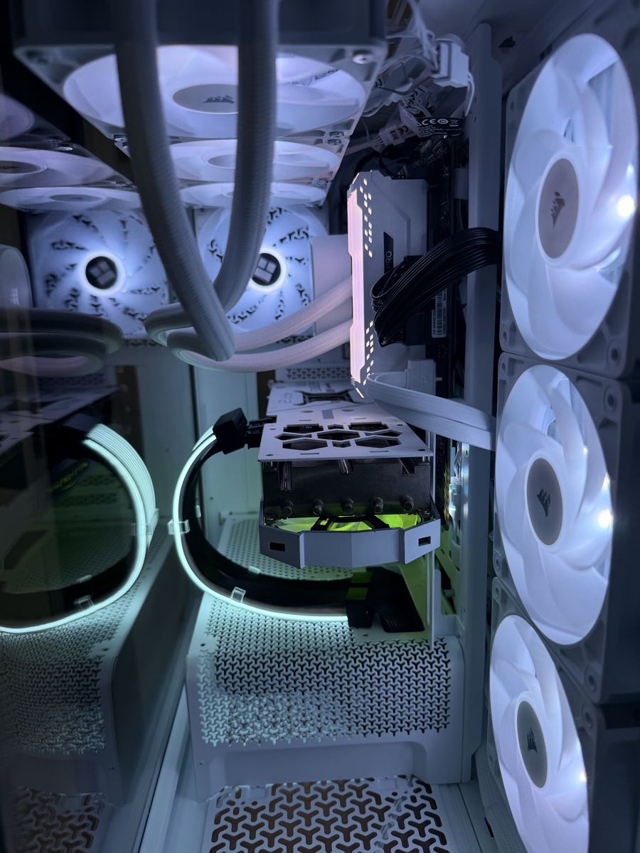 PC: Pc gamer blanc – Nuovo (secondo la descrizione) da Biel/Bienne venduto da t_a13x 2