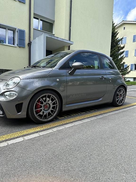 Autos: Fiat Abarth 595 Competizione – D'occasion à Belp par cyr_gx7s 4