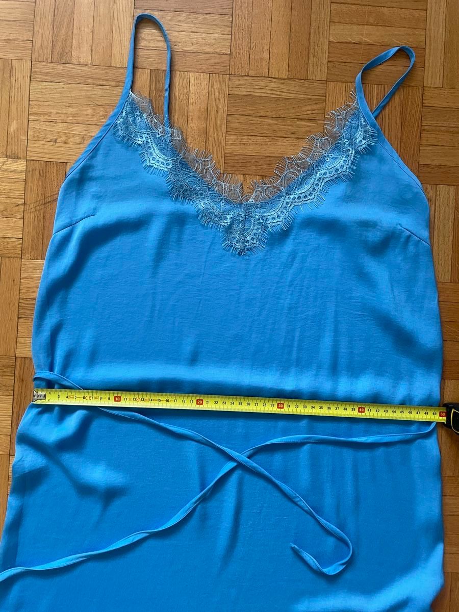 Kleider: Sommerkleid Gr. L, Seidenoptik, blau – Gebraucht aus Zürich von Maggi1980 3
