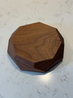 Oakywood Geometric Charging Pad – Walnuss – 15W
