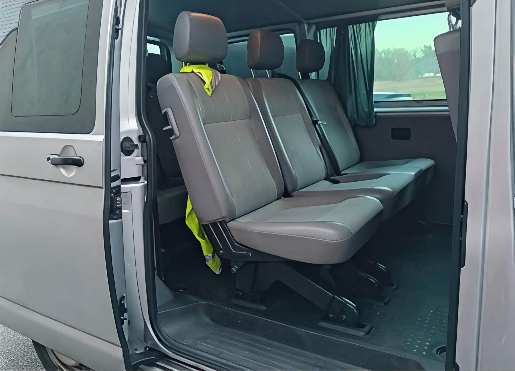 Autos: vw bus T5 – D'occasion à Bern par ahm_88xy 5